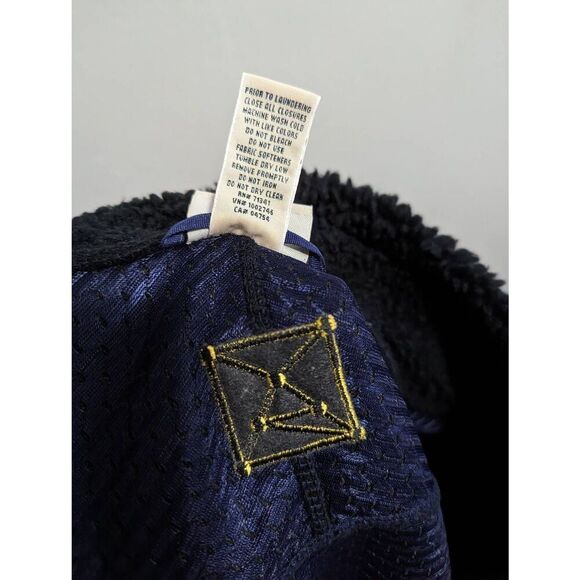 L.L Bean Mountain pile fleece vest size Large - Picture 6 of 6